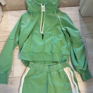 OFFLINE by Aerie green set